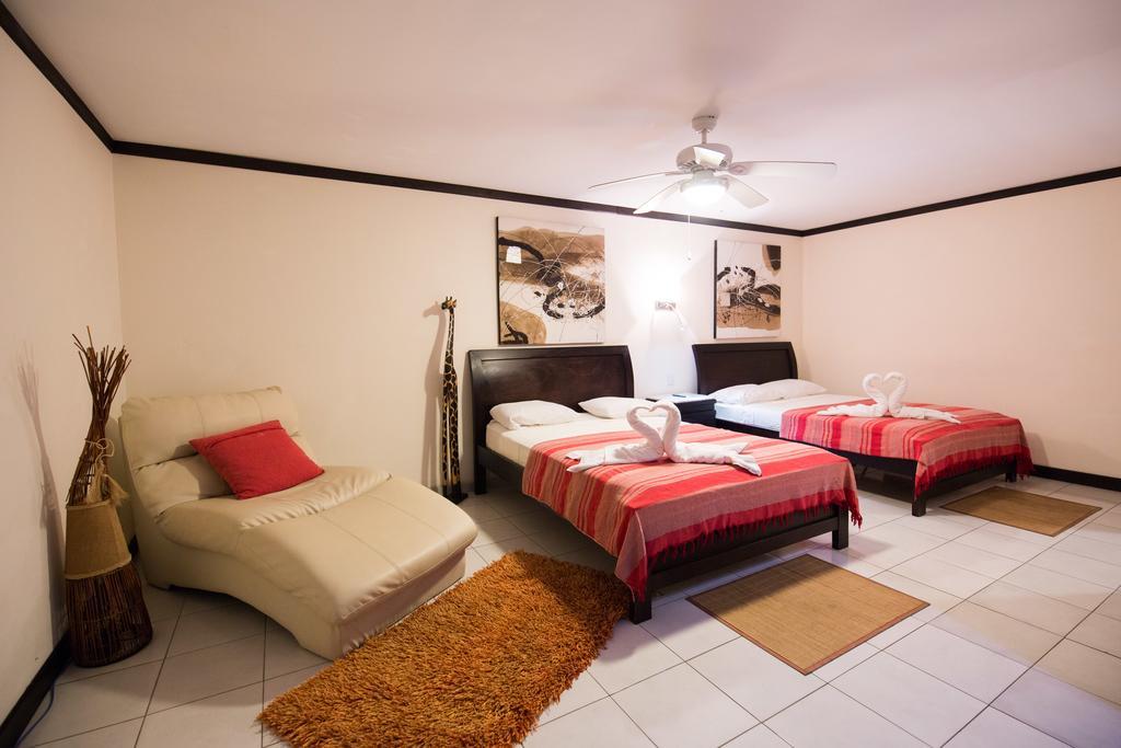 יקו Tuanis Aparthotel מראה חיצוני תמונה