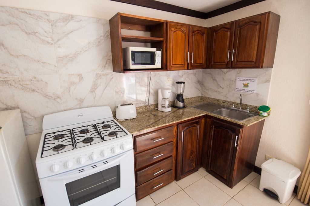יקו Tuanis Aparthotel מראה חיצוני תמונה