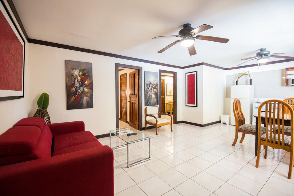 יקו Tuanis Aparthotel מראה חיצוני תמונה